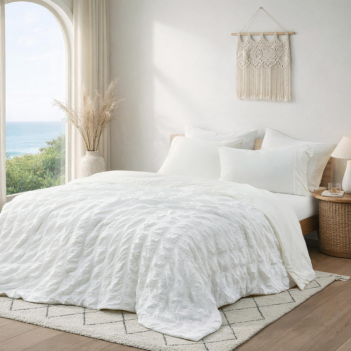 Cooling Comforter Seersucker Plaid Queen Size, Q-Max 0.45 Lightweight Cooling Blanket, Breathable Silk Smooth Summer Bedding Quilt for Hot Sleepers Night Sweats White
